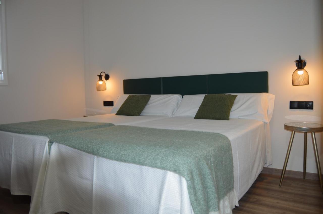 Hotel Ibi Luaran gambar