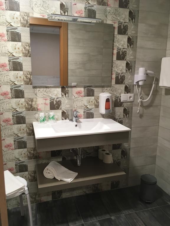 Hotel Ibi Luaran gambar