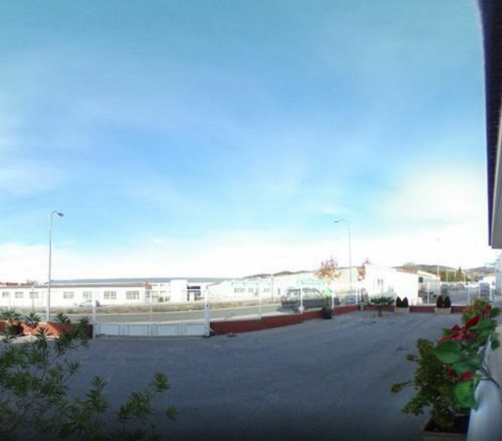 Hotel Ibi Luaran gambar